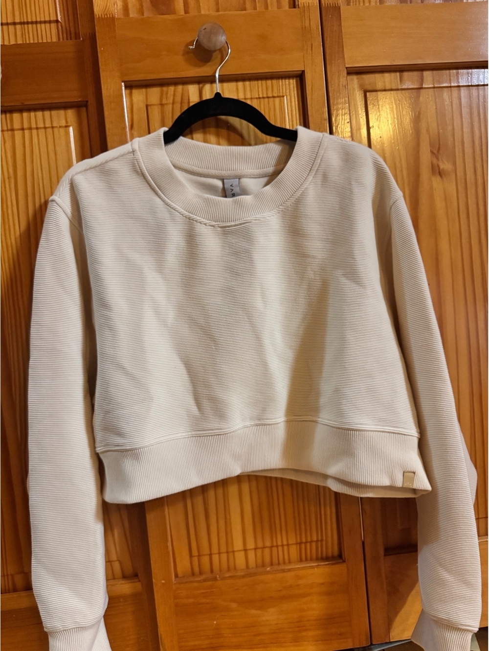Varley Cream Cropped Sweatshirt